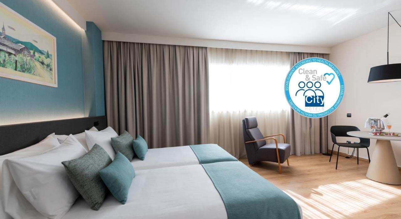 Twin Room,986760070:JPEG