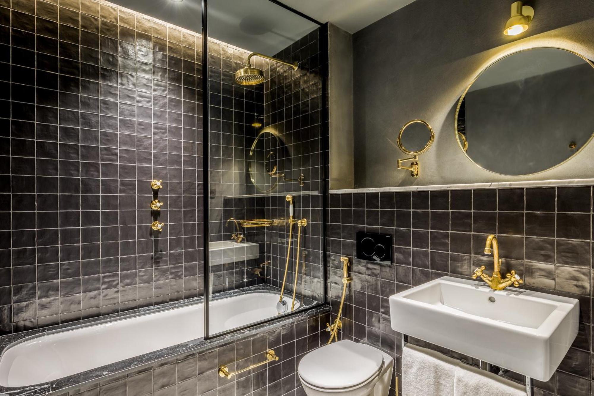 Basic Interior Double Room,1214688241:JPEG