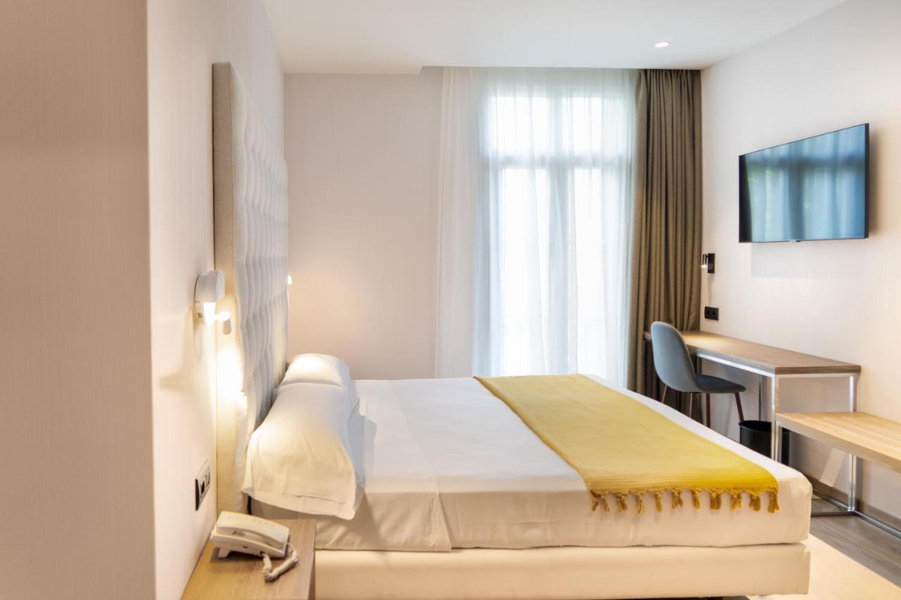 Double or Twin Room 1 or