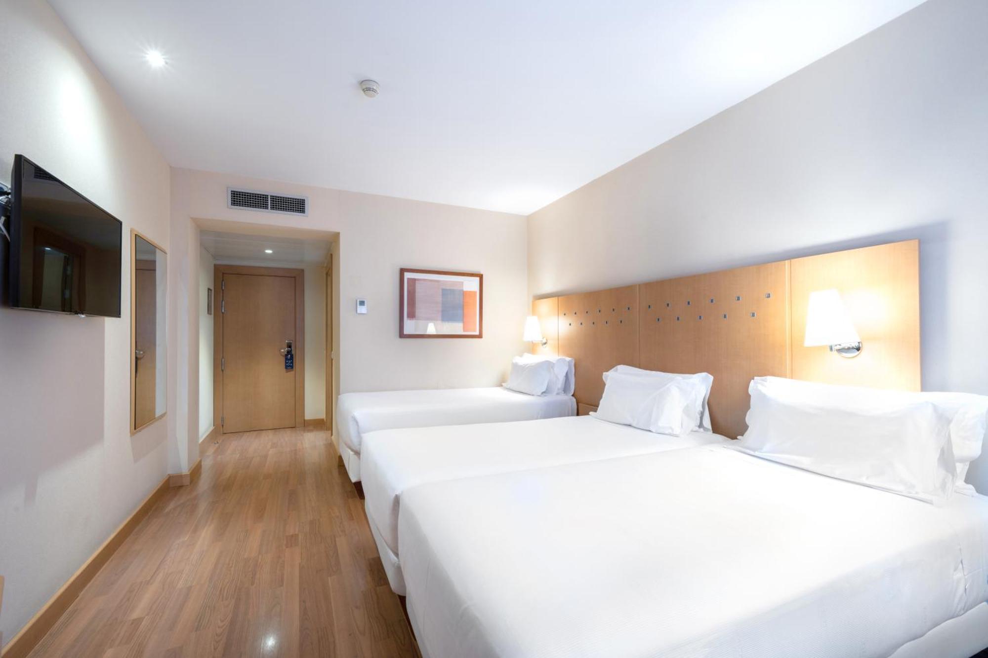 Triple Room (3 Adults),1273061431:JPEG