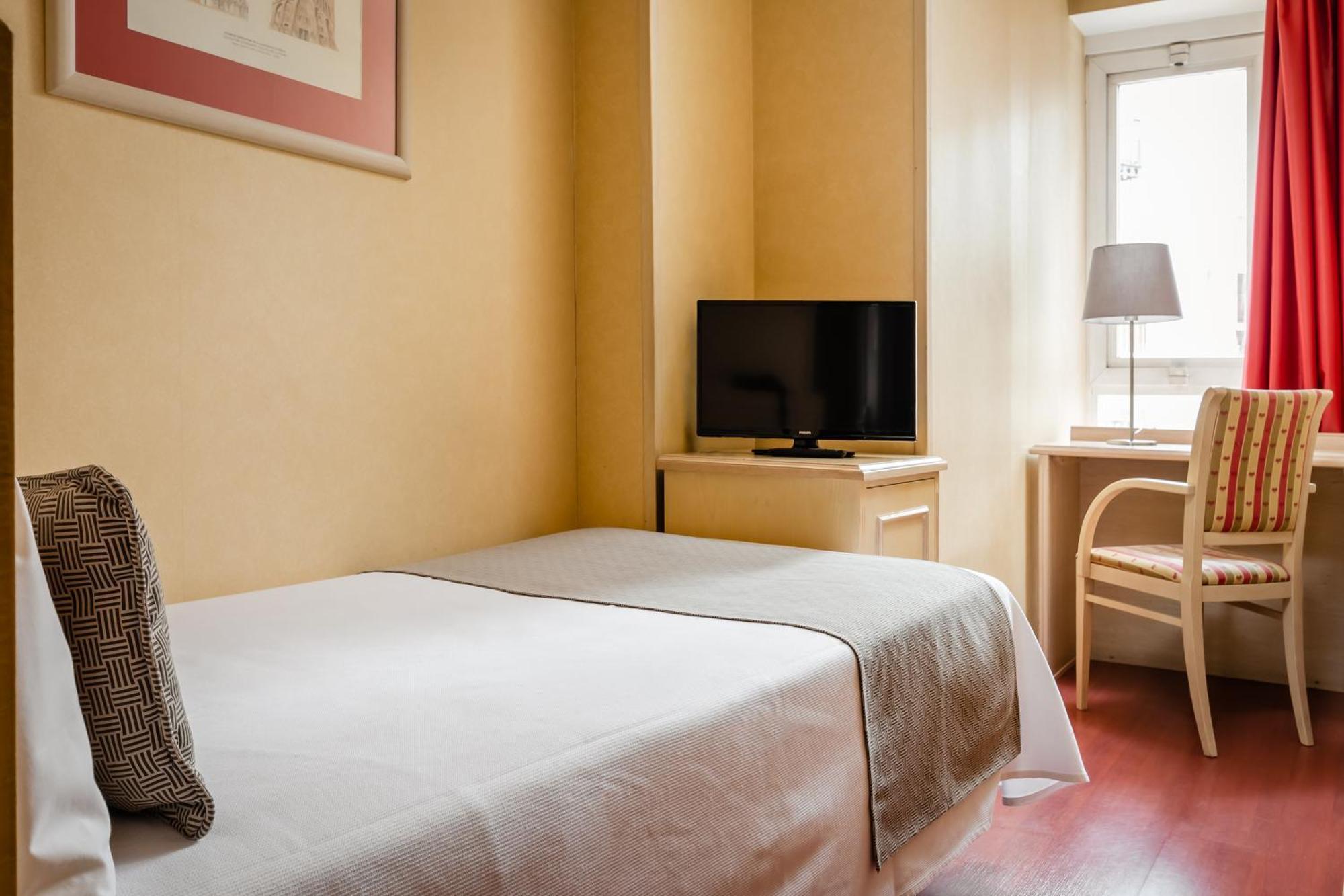 Economy Single Room