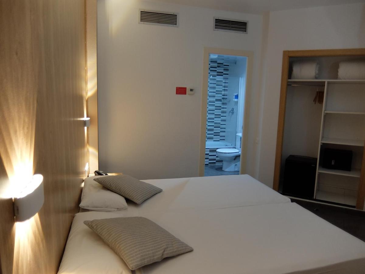 Economy Double or Twin Room