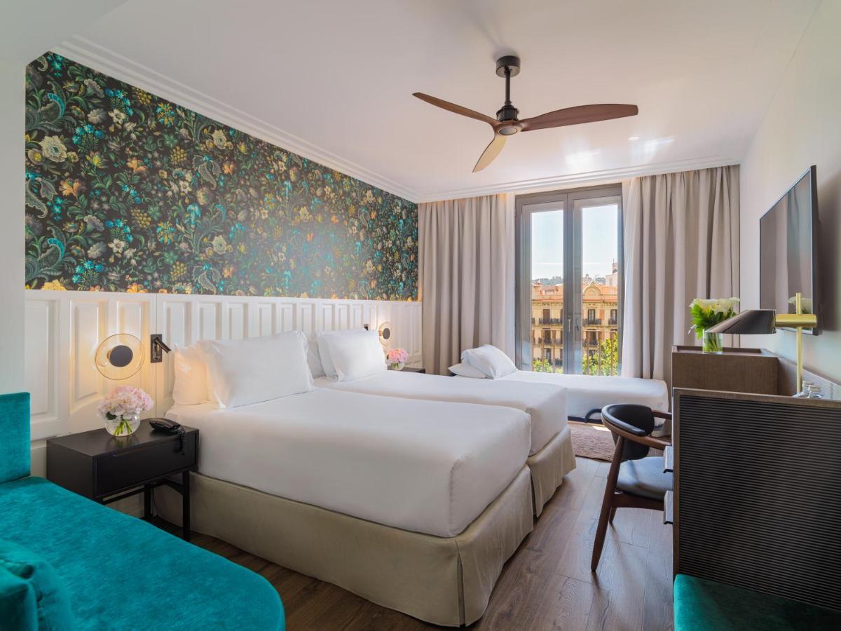 Deluxe Double or Twin Room Extra Bed,1432035613:JPEG