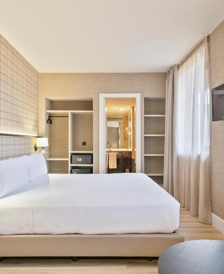 Deluxe King Room,1360797956:JPEG