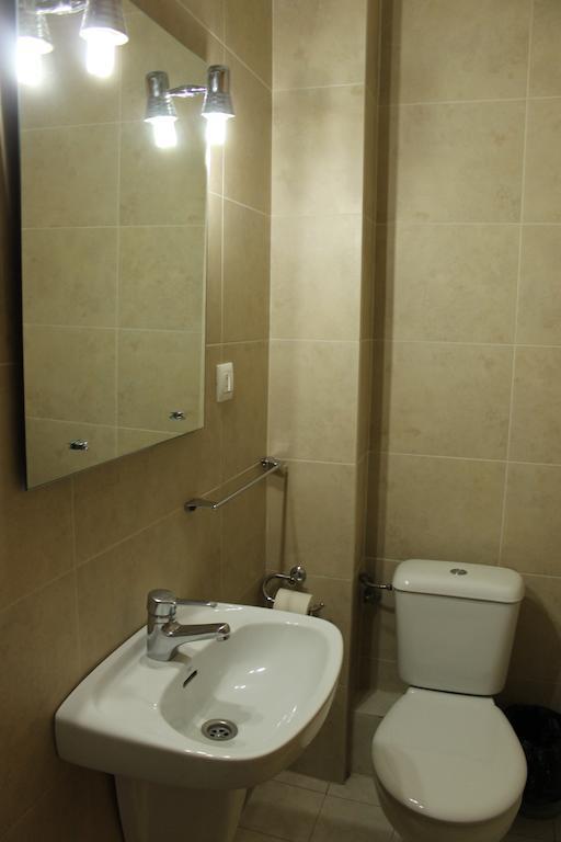 Double or Twin Room Private Bathroom View,246281529:JPEG