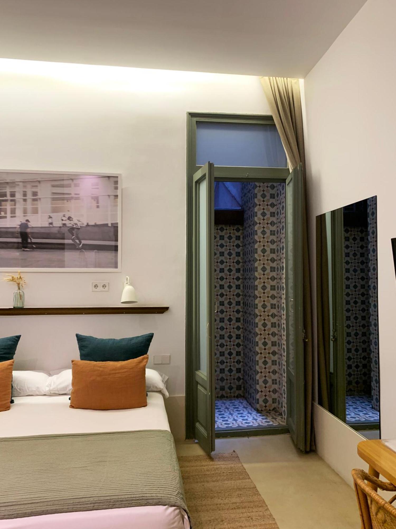 Interior Double Room without a view