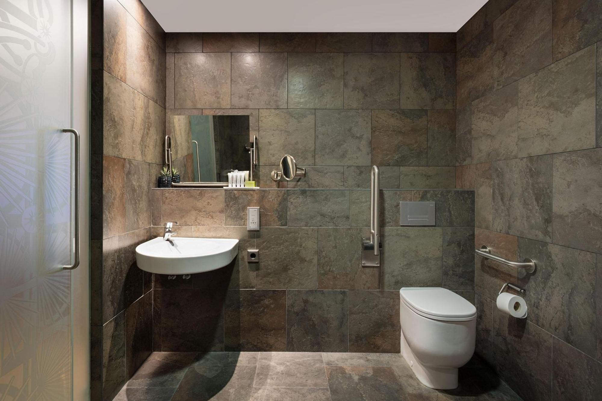 Premium King Room
