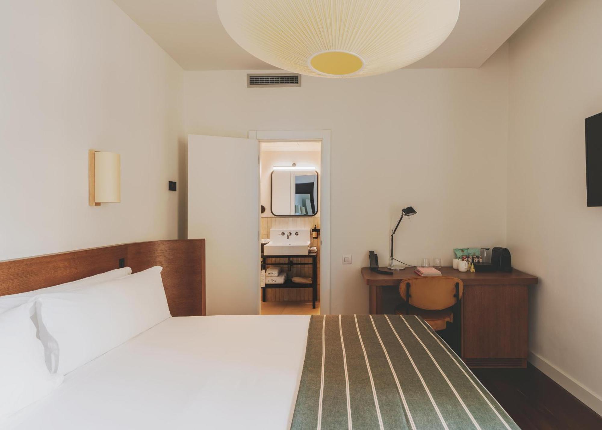 Double or Twin Room,1580288497:JPEG