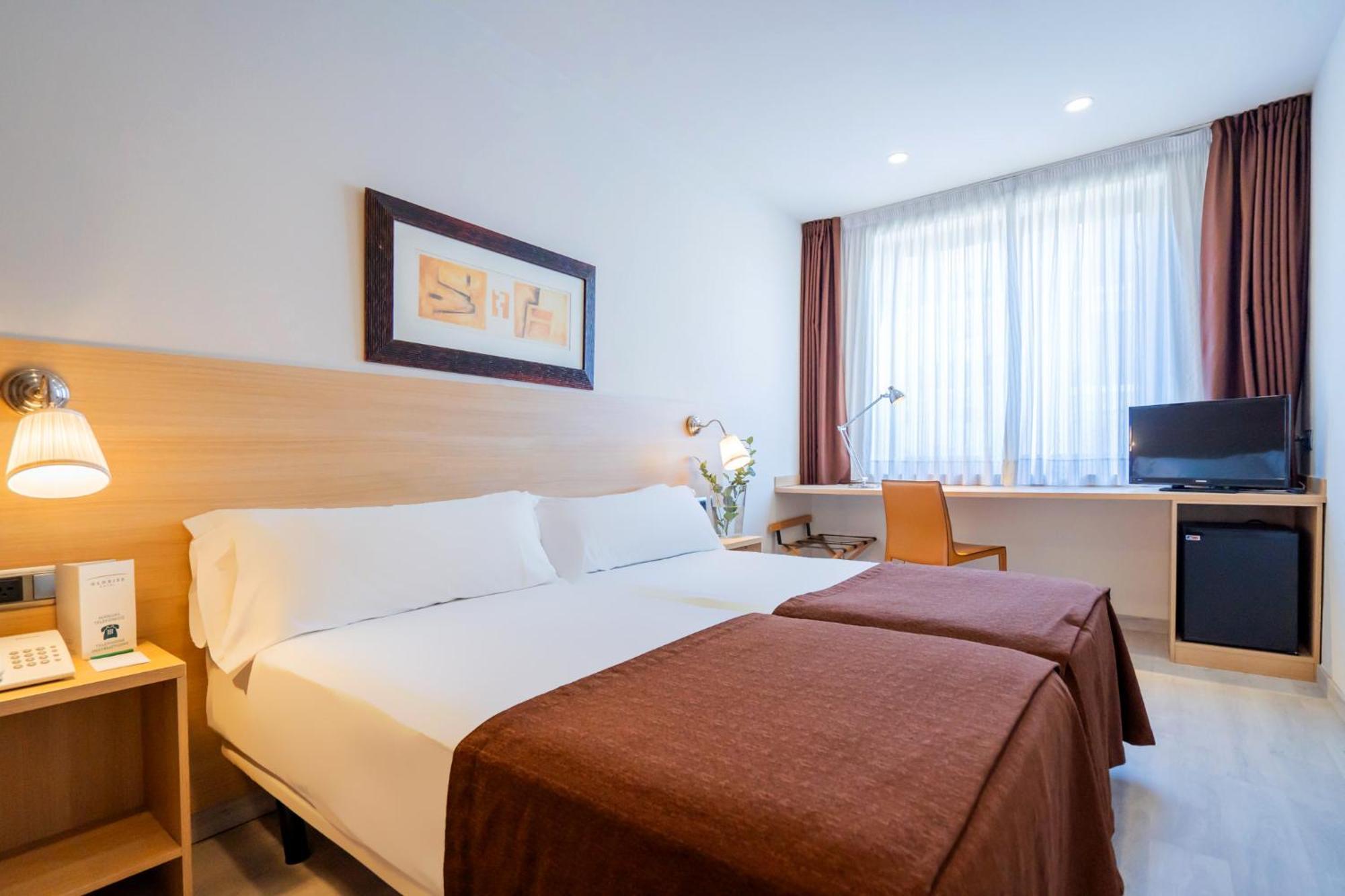 Superior Quadruple Room,1709864624:JPEG