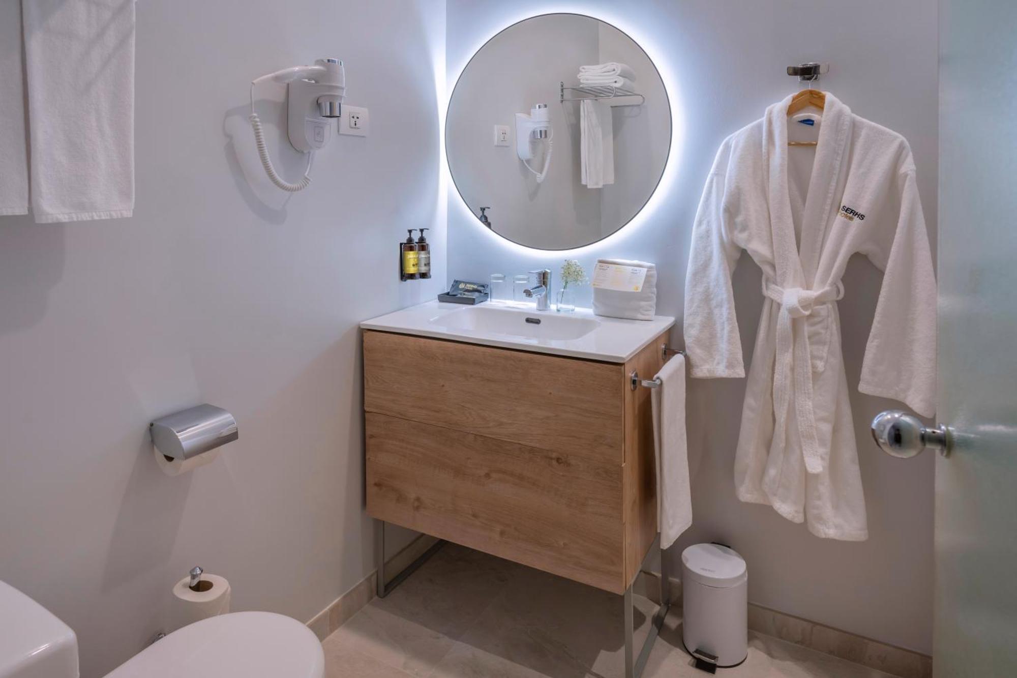 Double or Twin Room Single Use,1646913150:JPEG