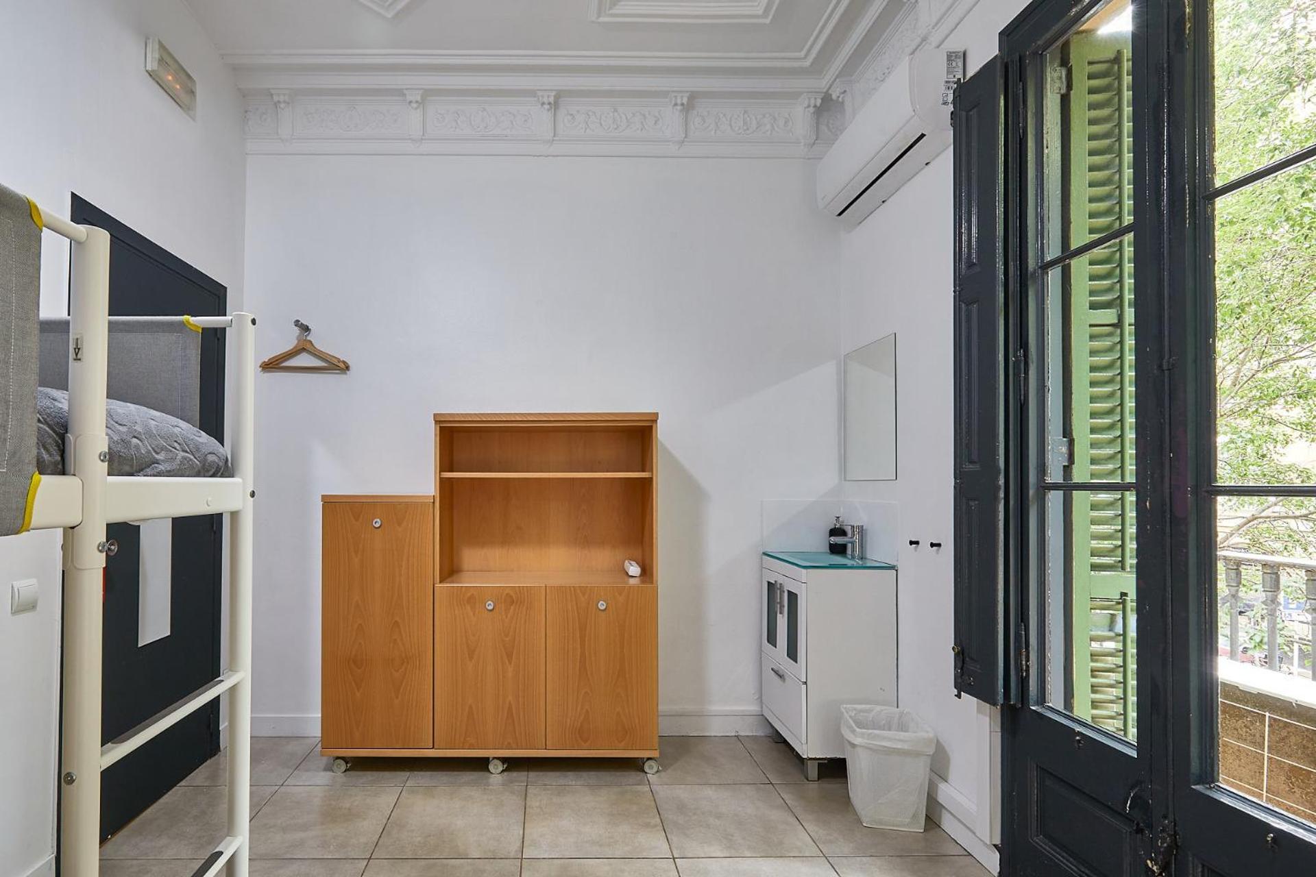 Basic Triple Room