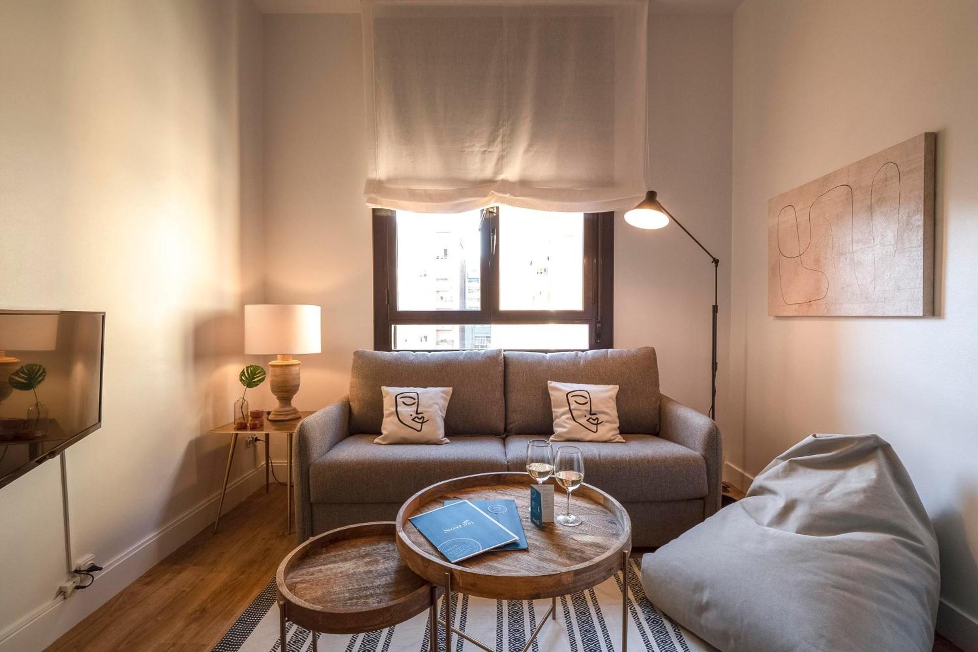 One-Bedroom Apartment,1672641574:JPEG