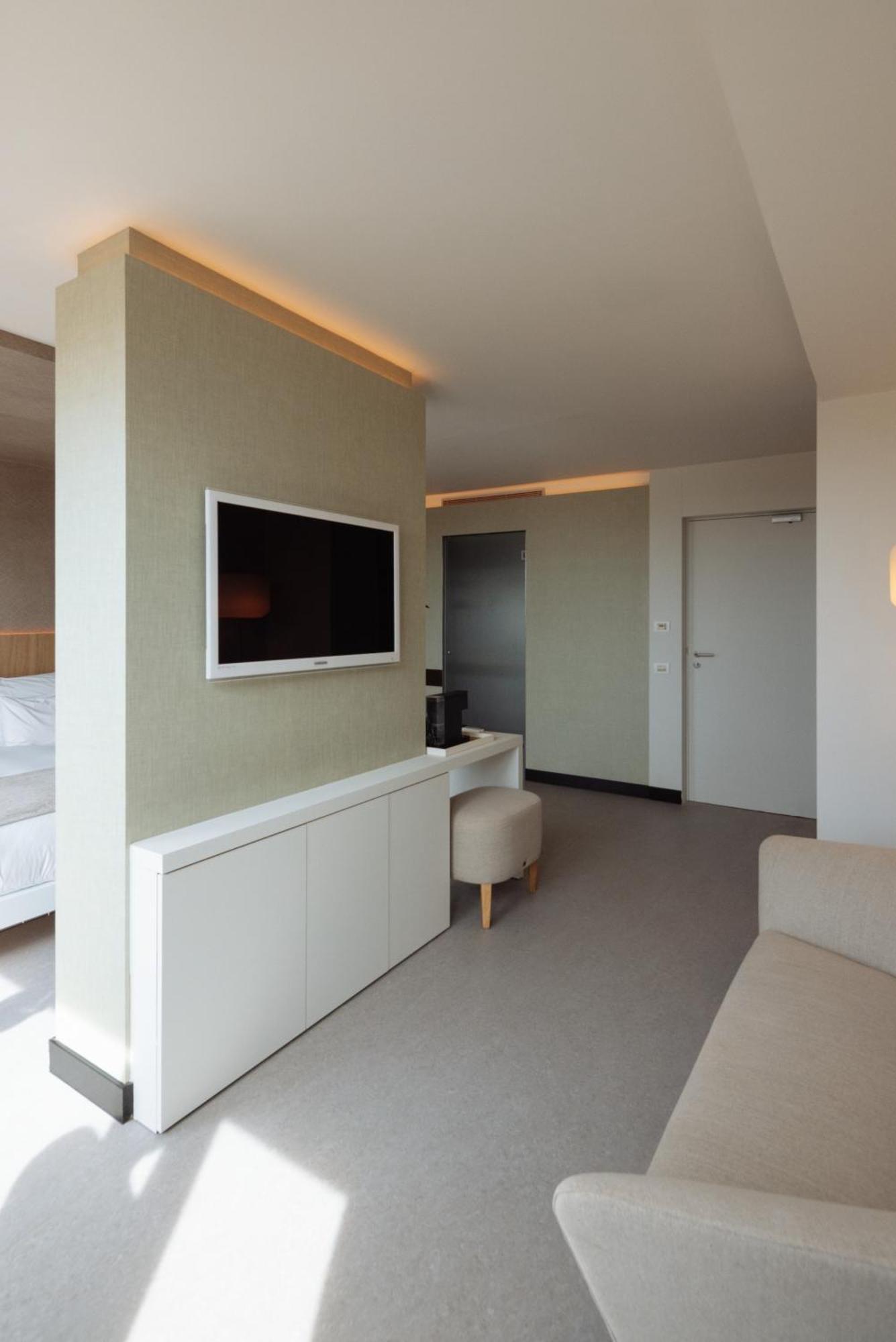Junior Suite Balcony