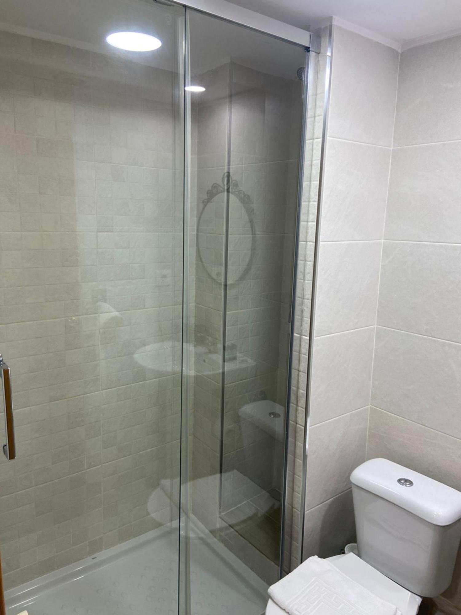 Double Room Private Bathroom