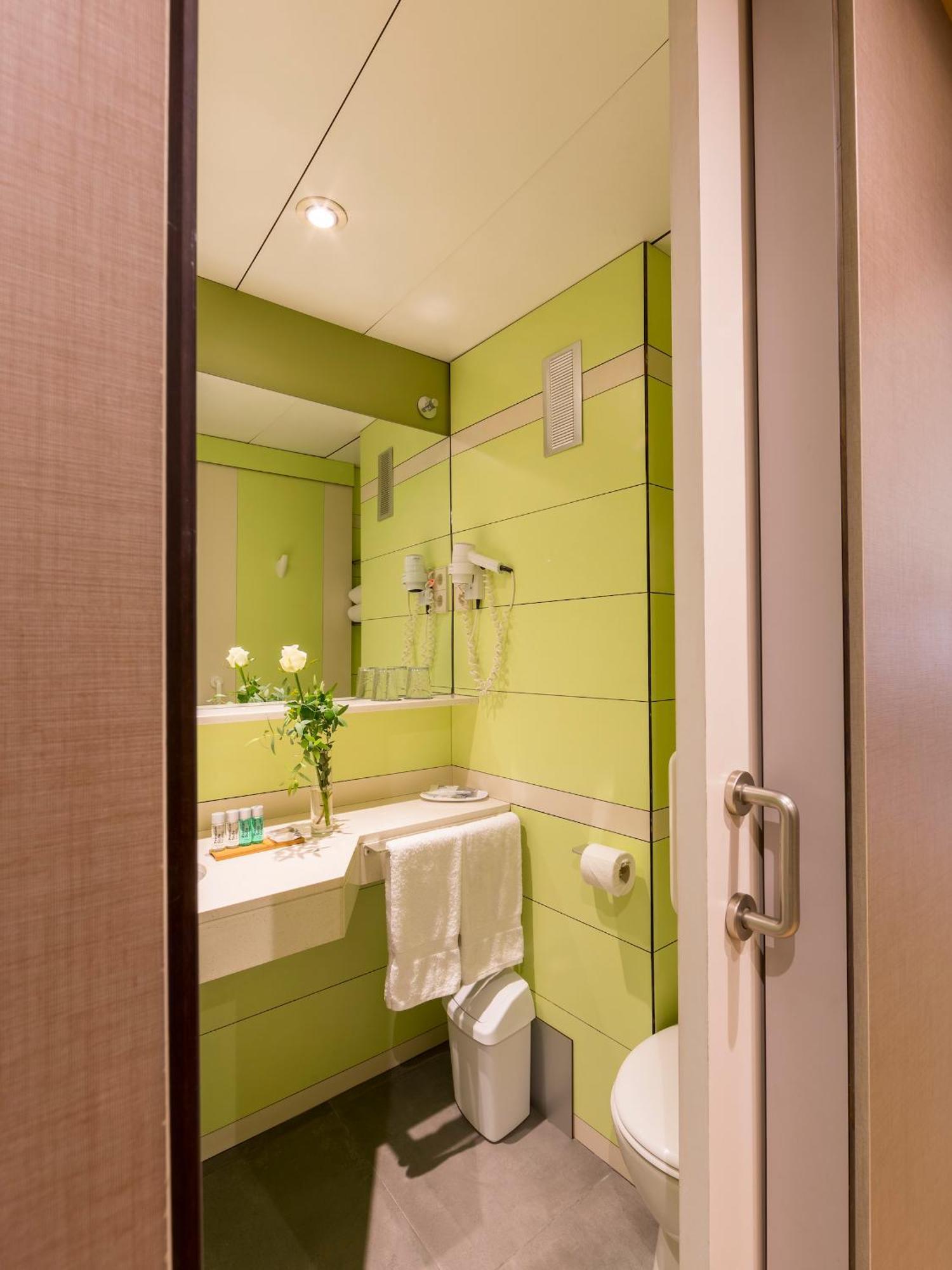 Suite Kitchenette
