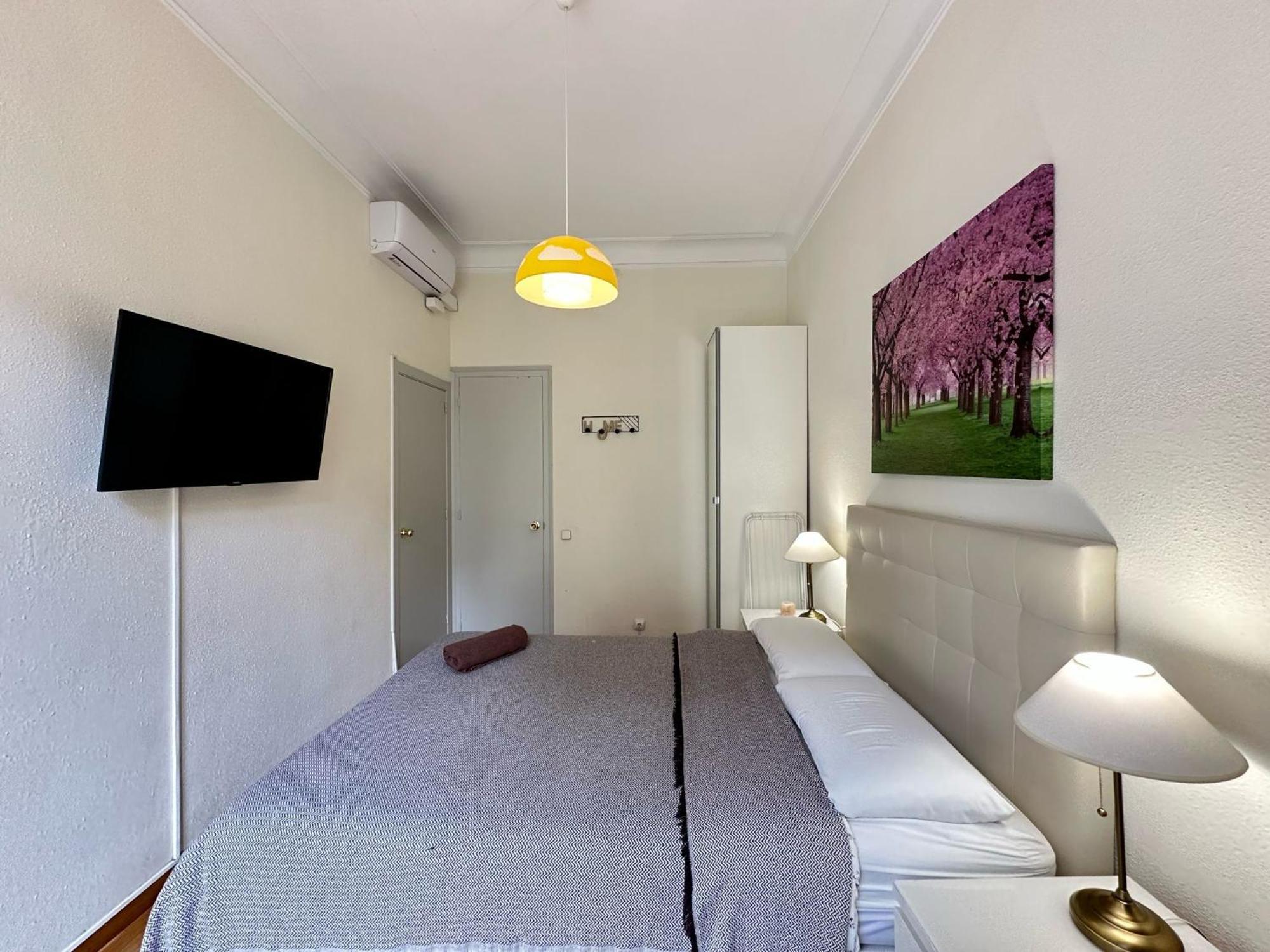 Double Room with Shared Bathroom