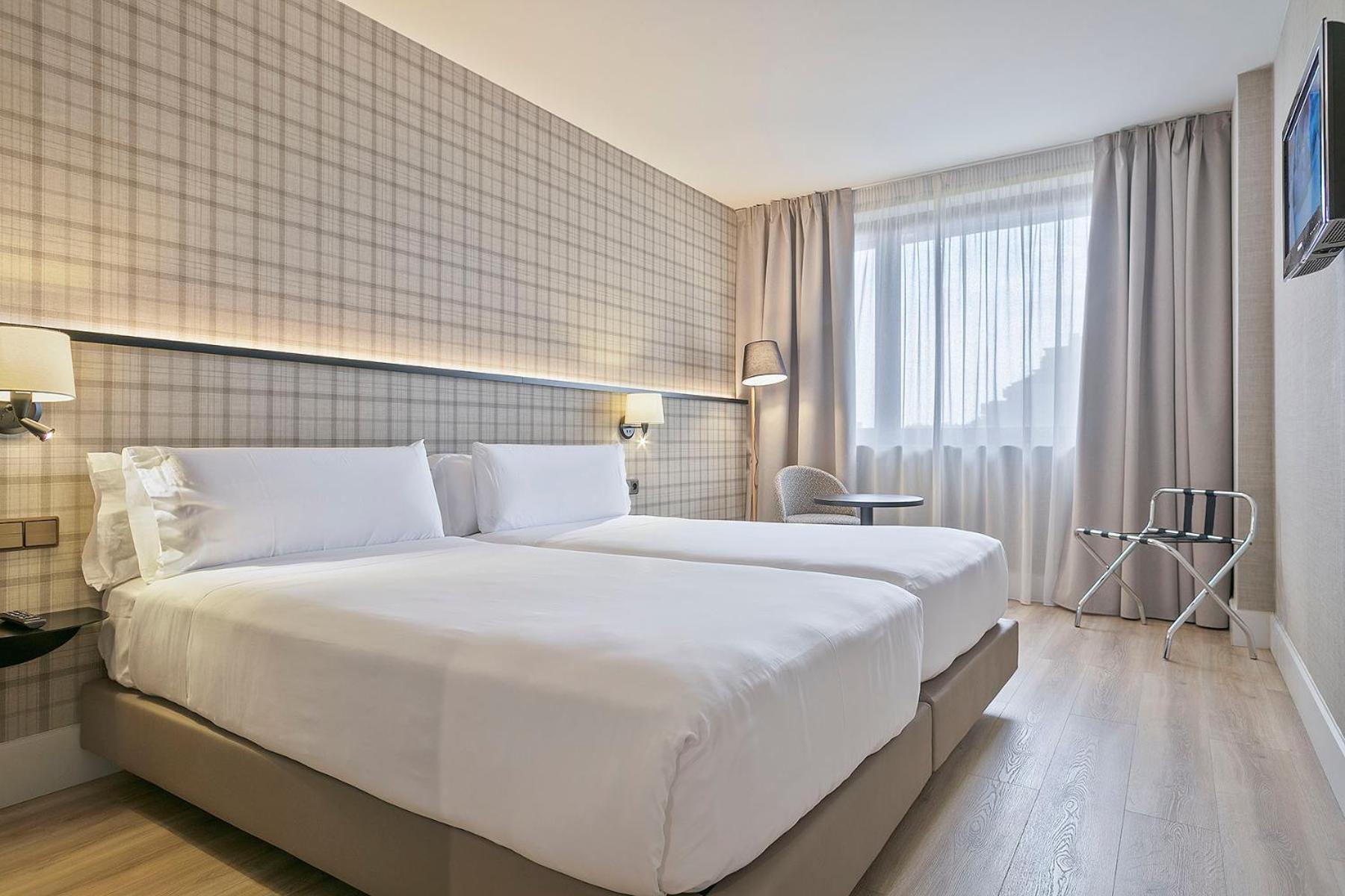 Superior Twin Room,1360796633:JPEG