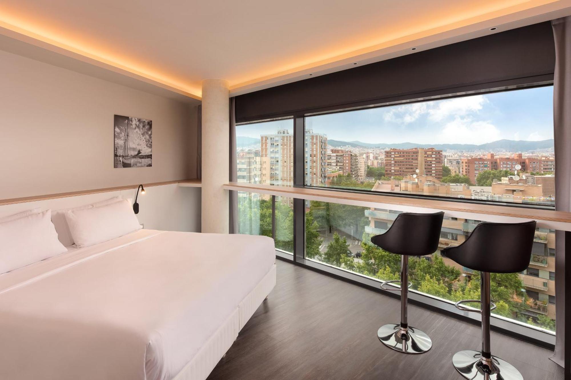 Executive King Room City View