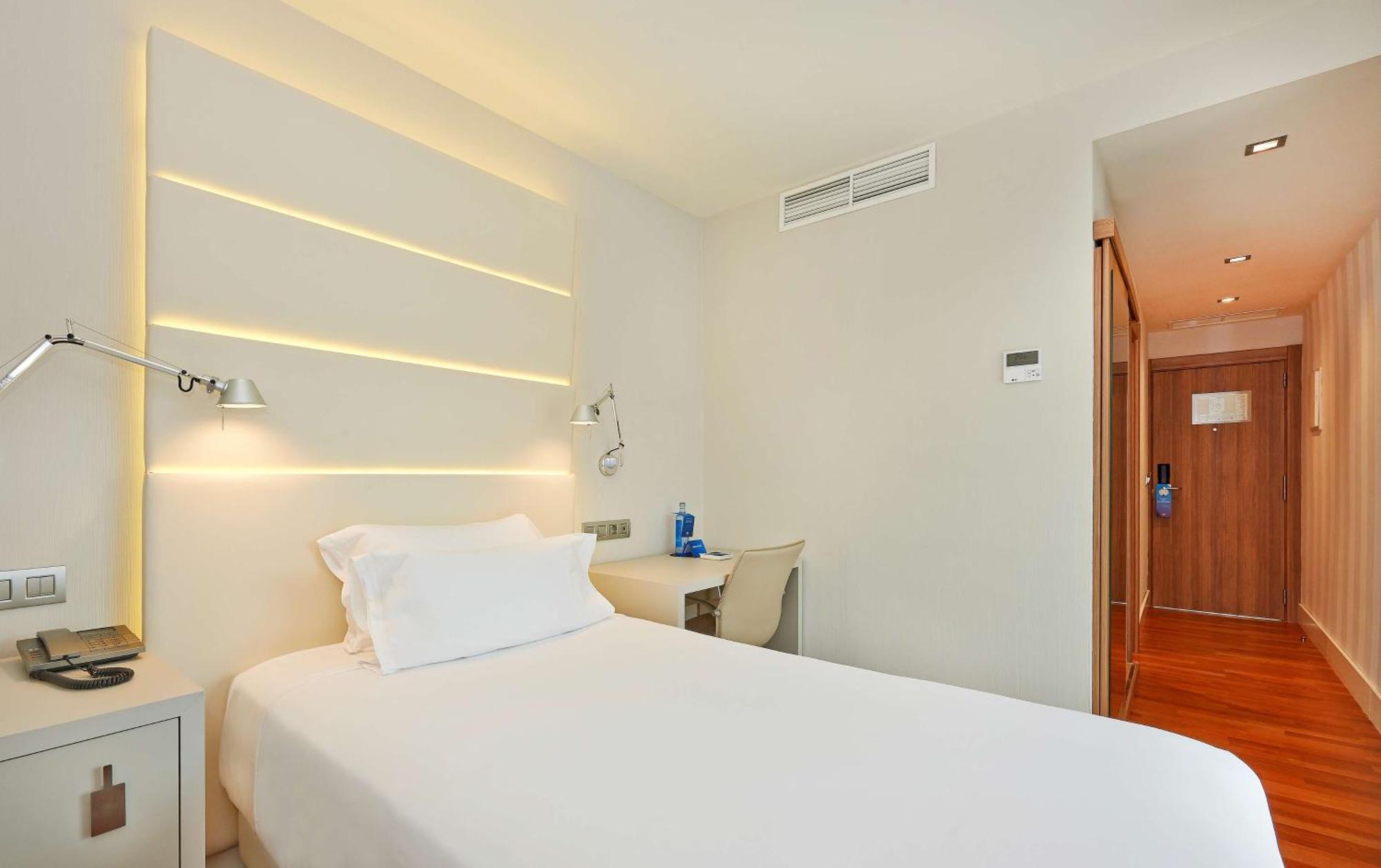 Standard Single Room,1729991443:JPEG