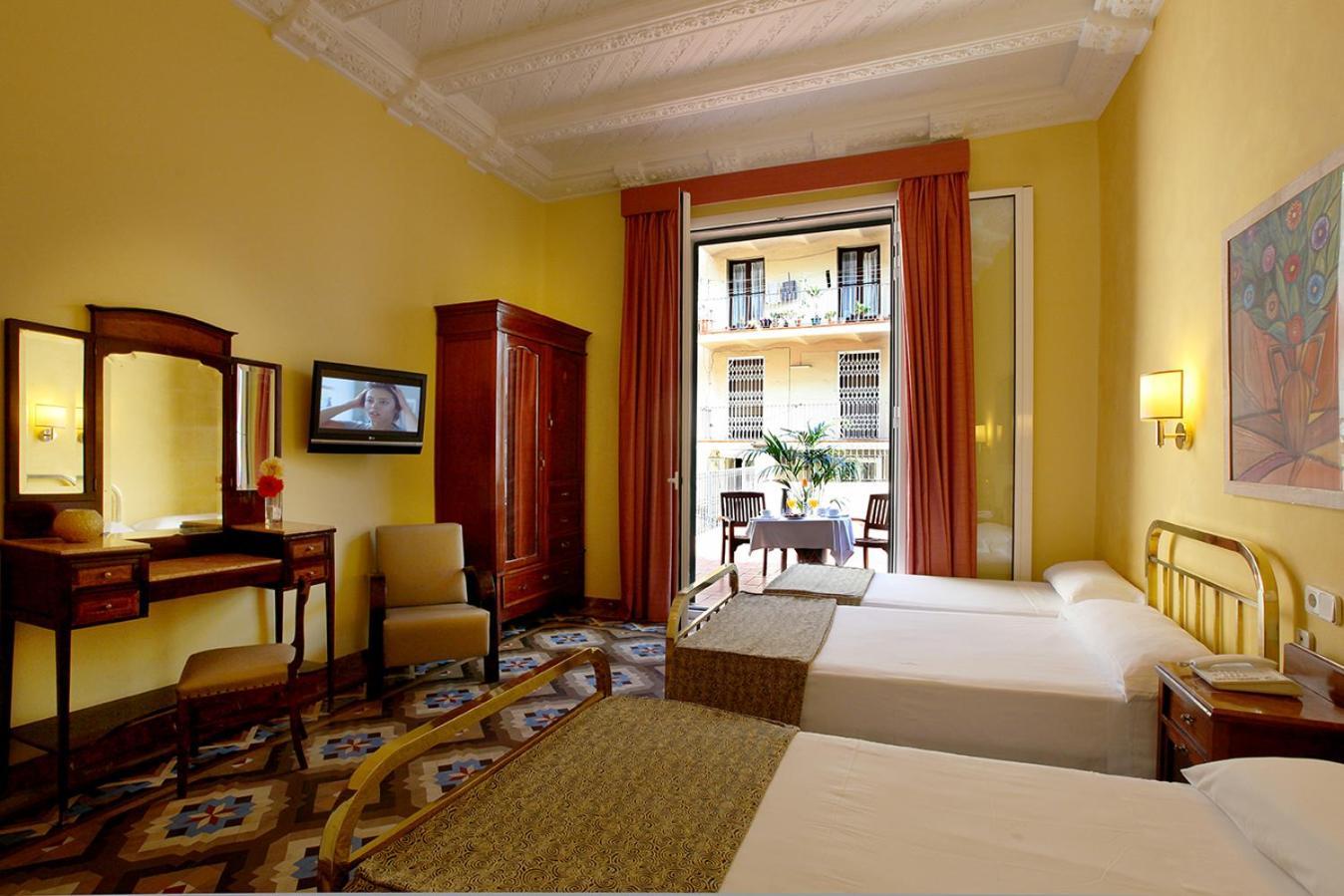 Triple Room Terrace