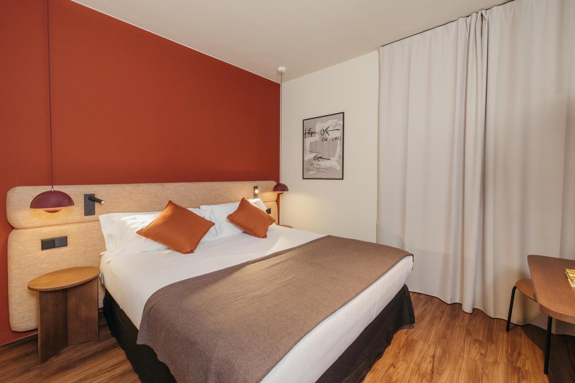 Standard Plus Double Room,1743512368:JPEG