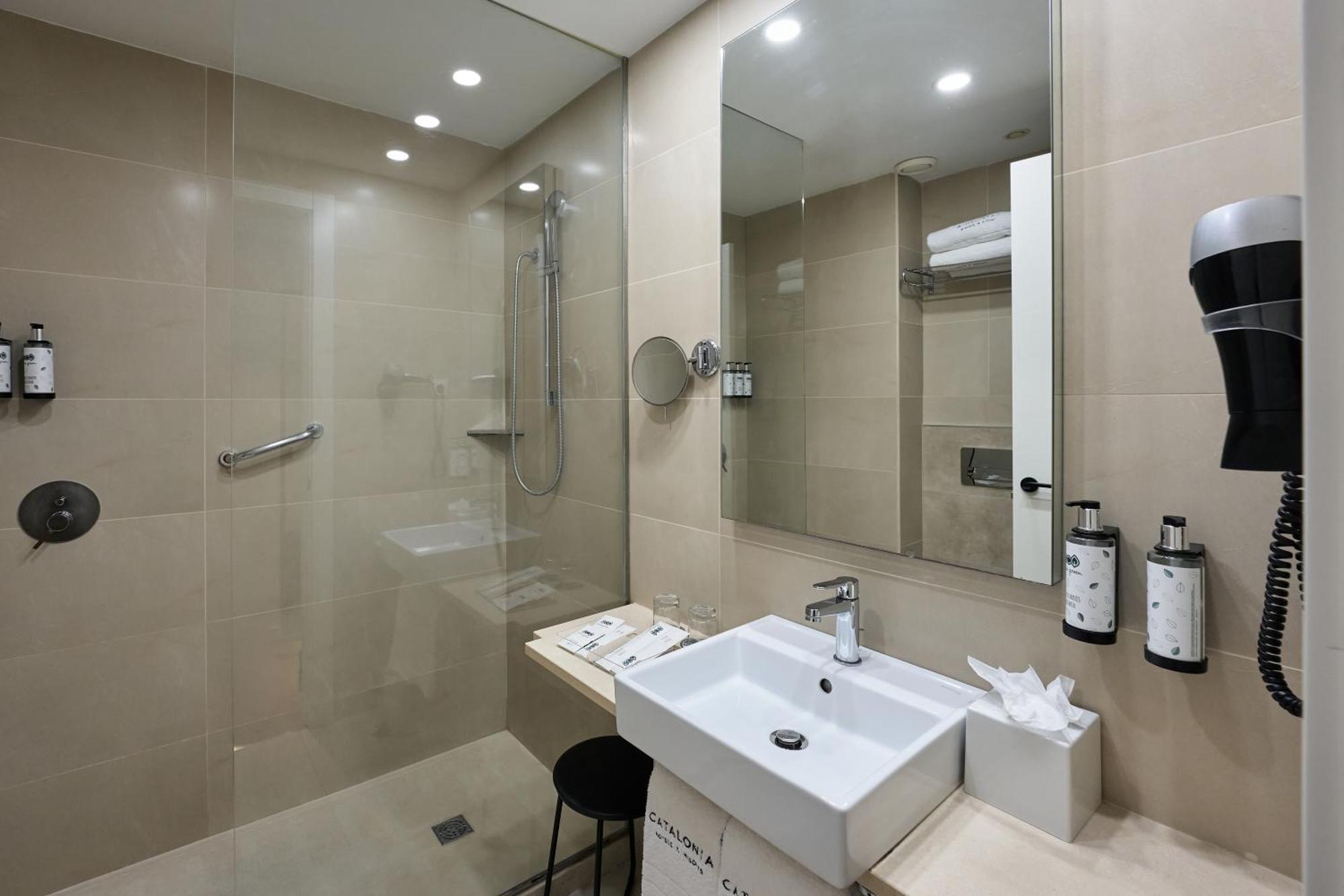 Superior Premium Room,1765816125:JPEG