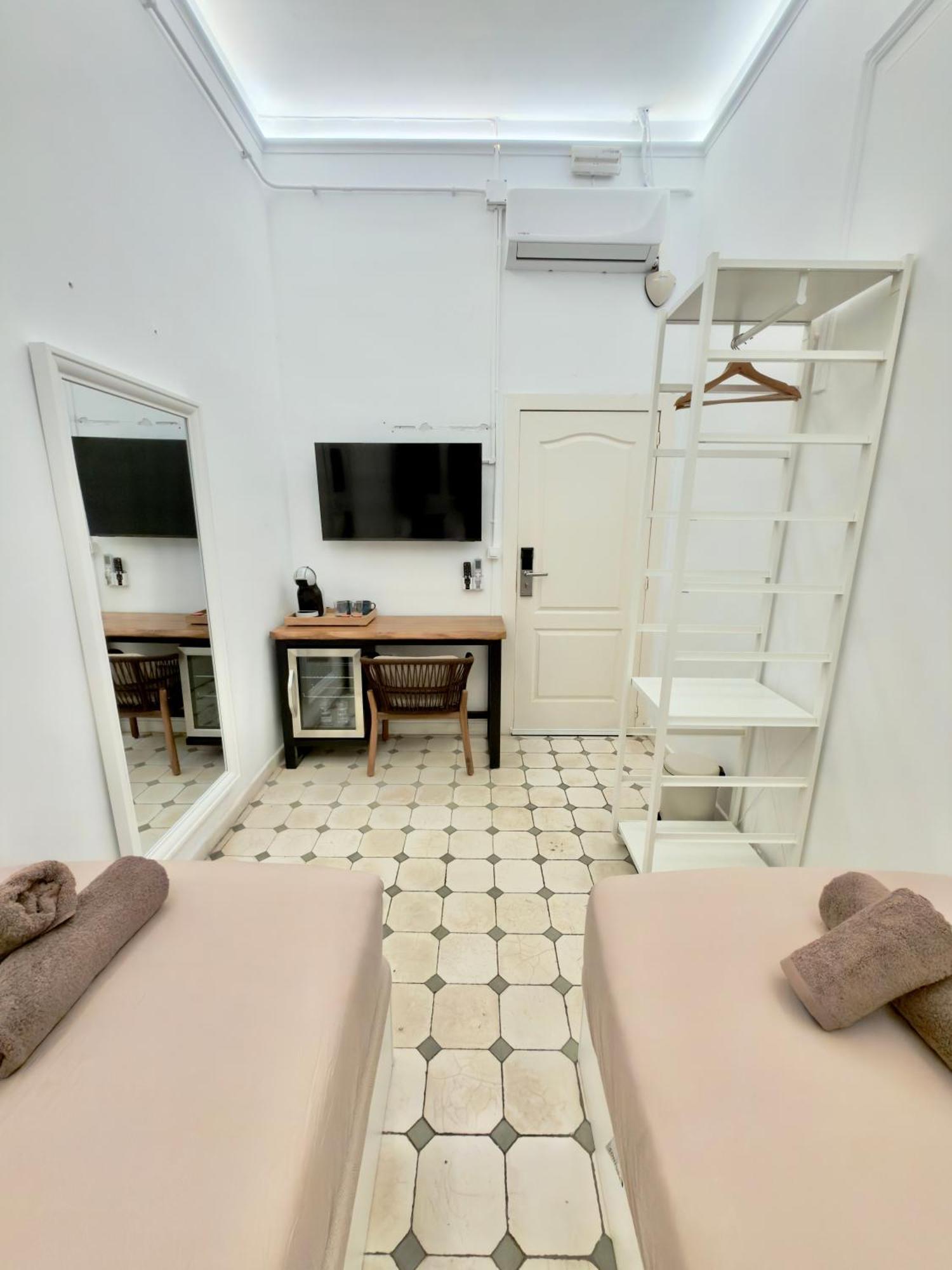 Double or Twin Room,1769852440:JPEG