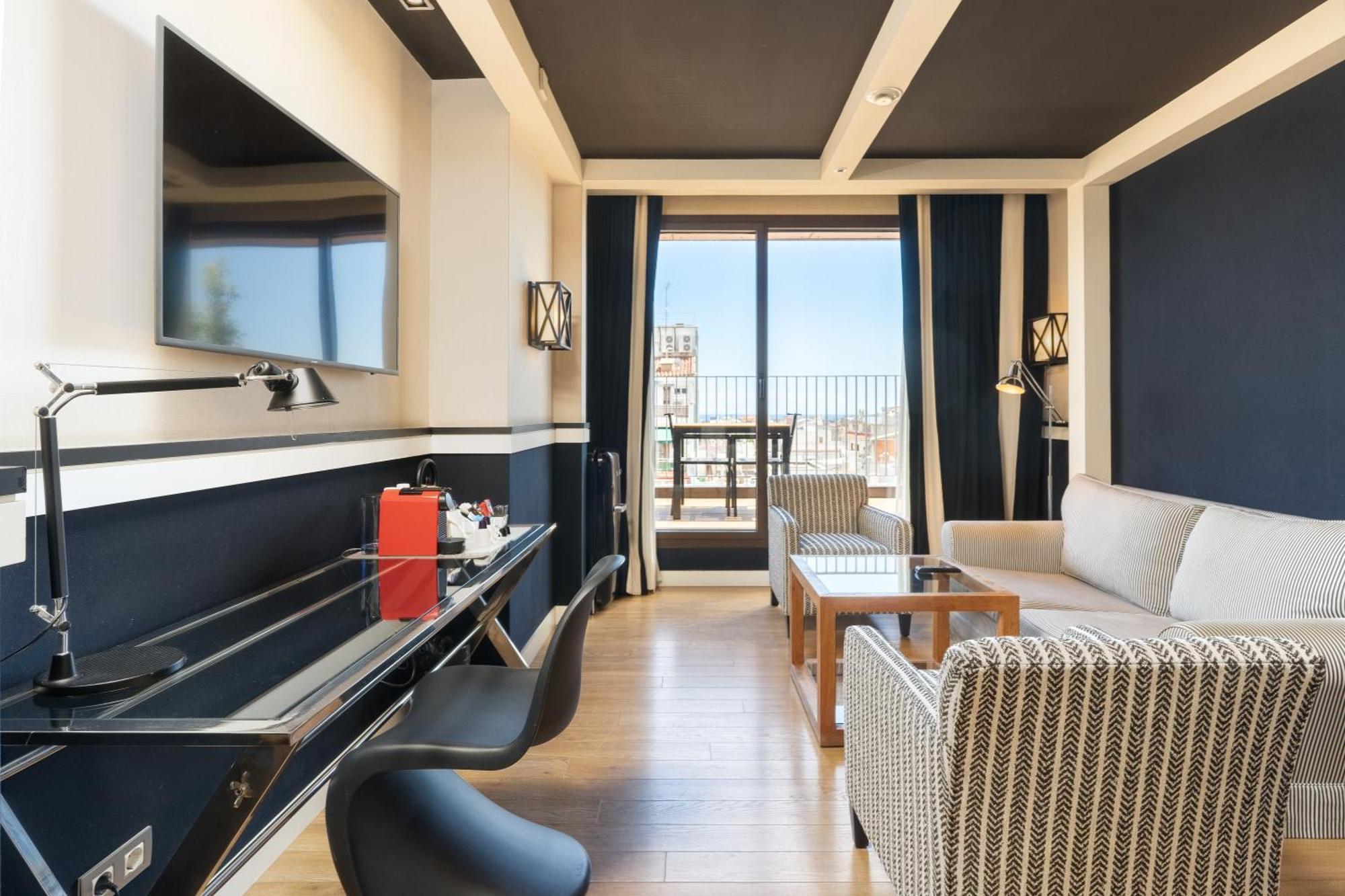 Suite City View