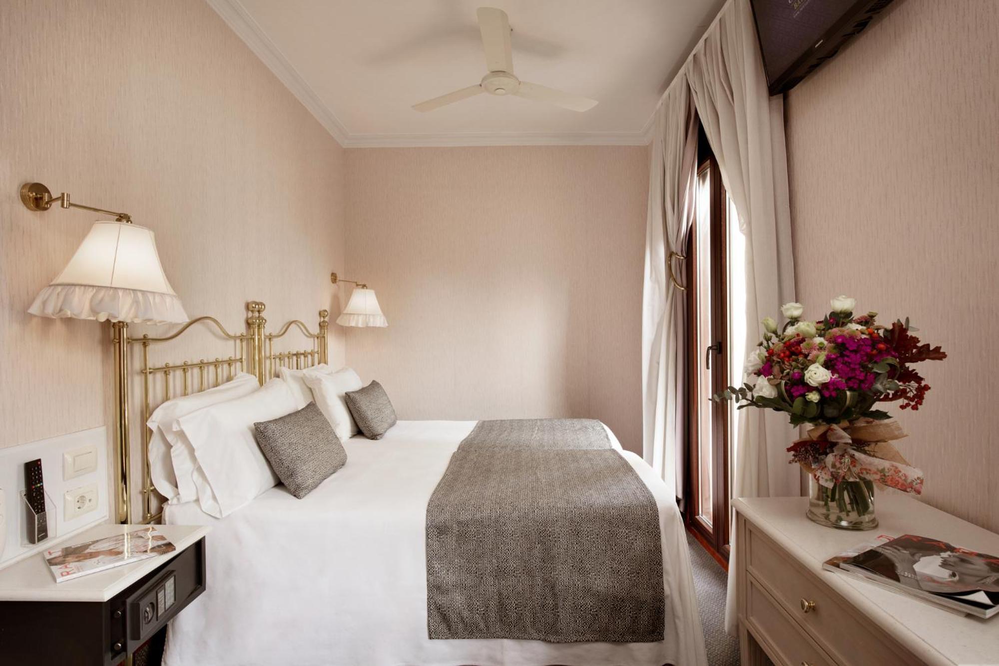 Comfort Double or Twin Room