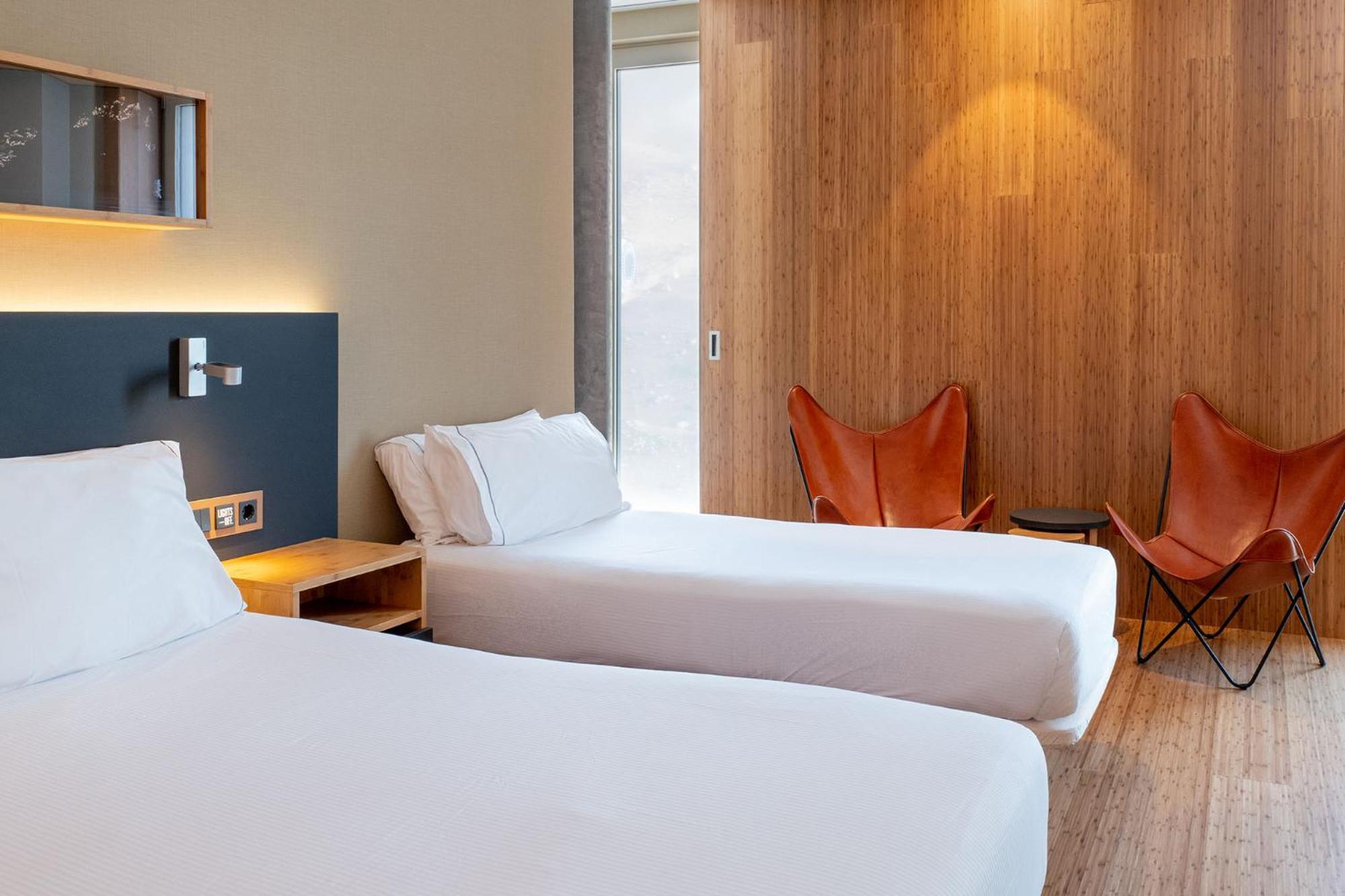 Deluxe Double Room Extra Bed