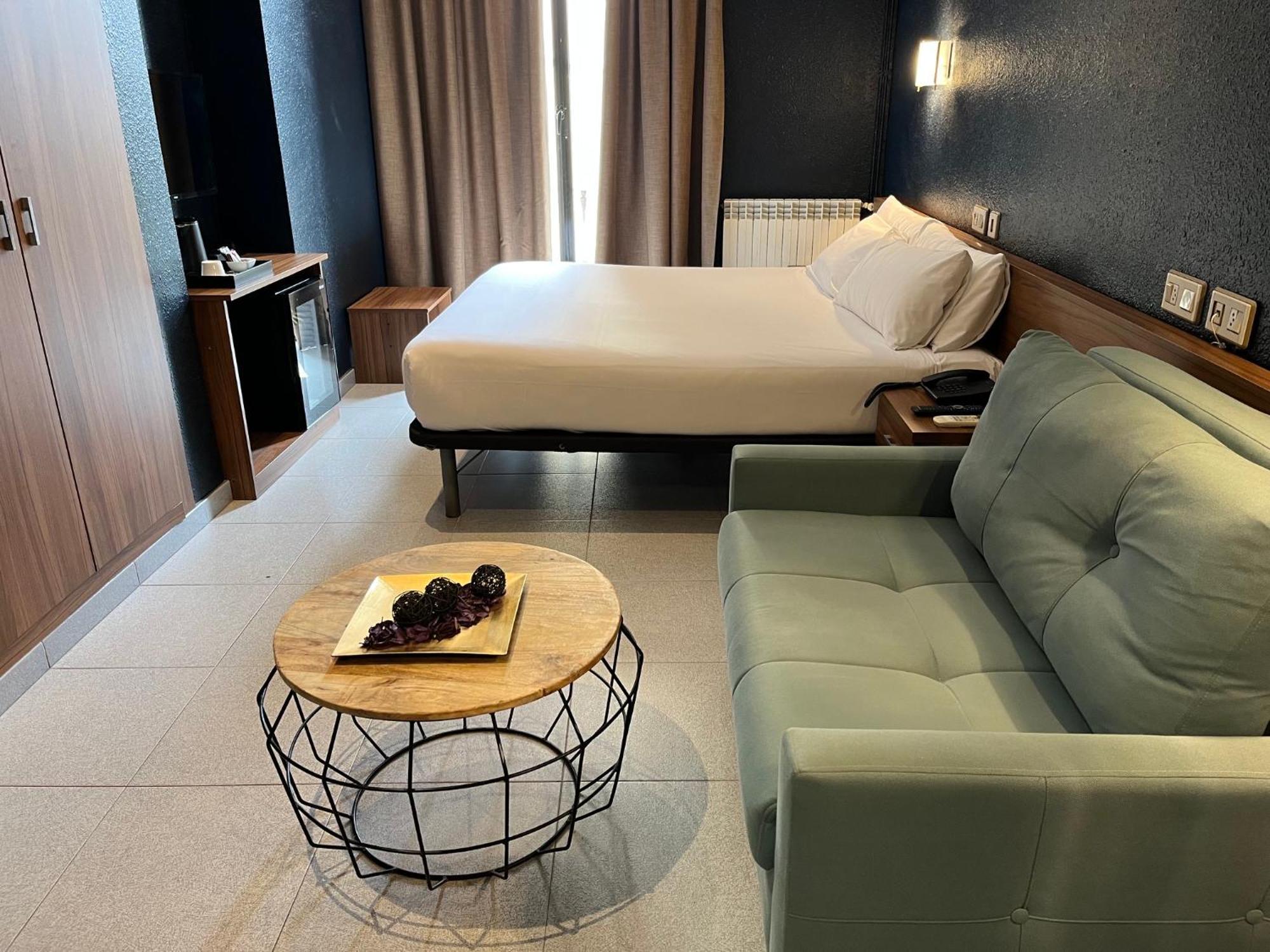 Superior Queen Room