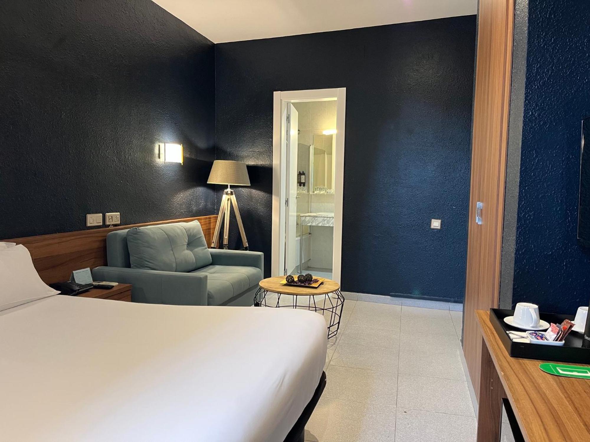 Superior Queen Room