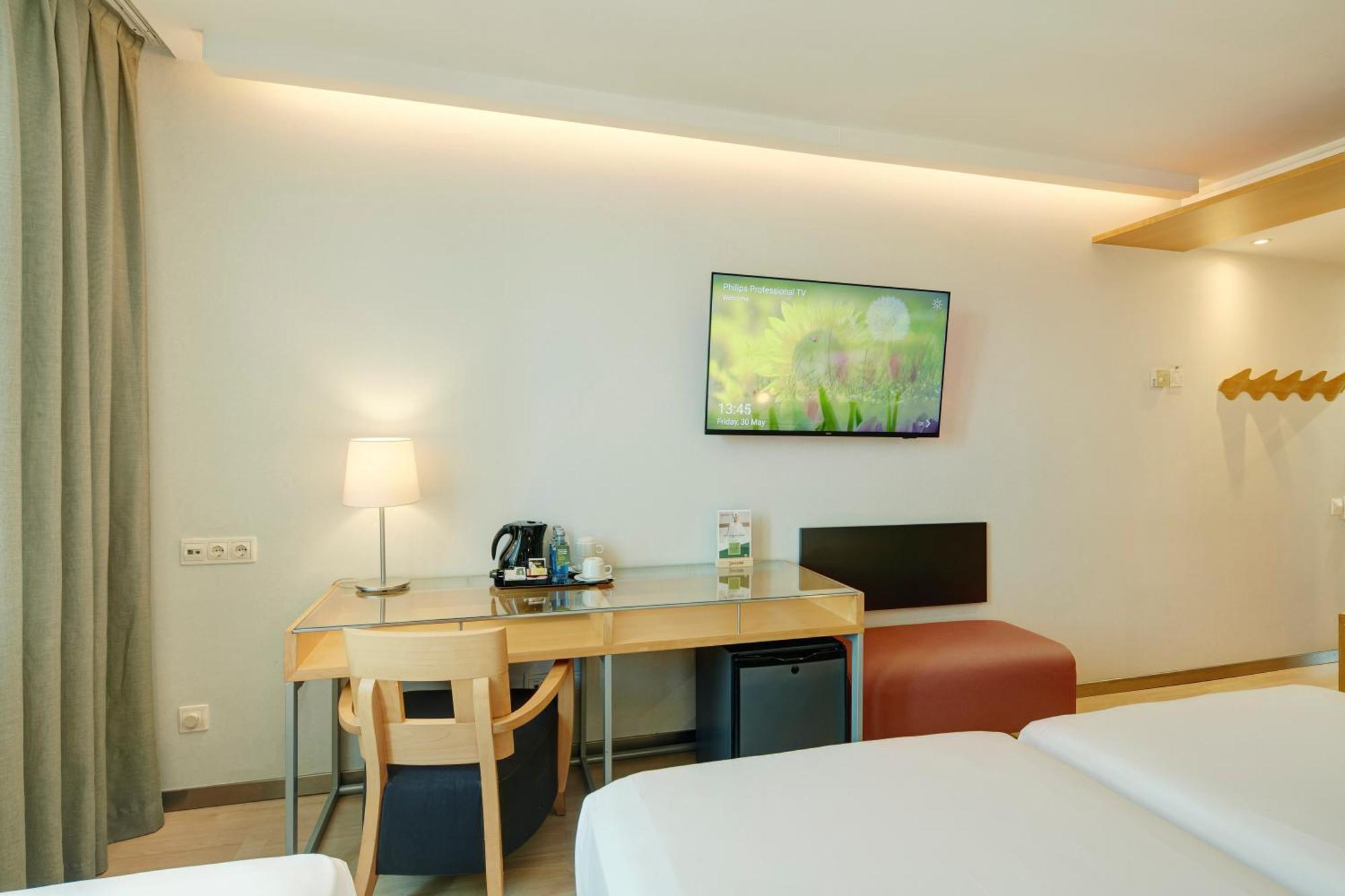 Twin Room Extra Bed