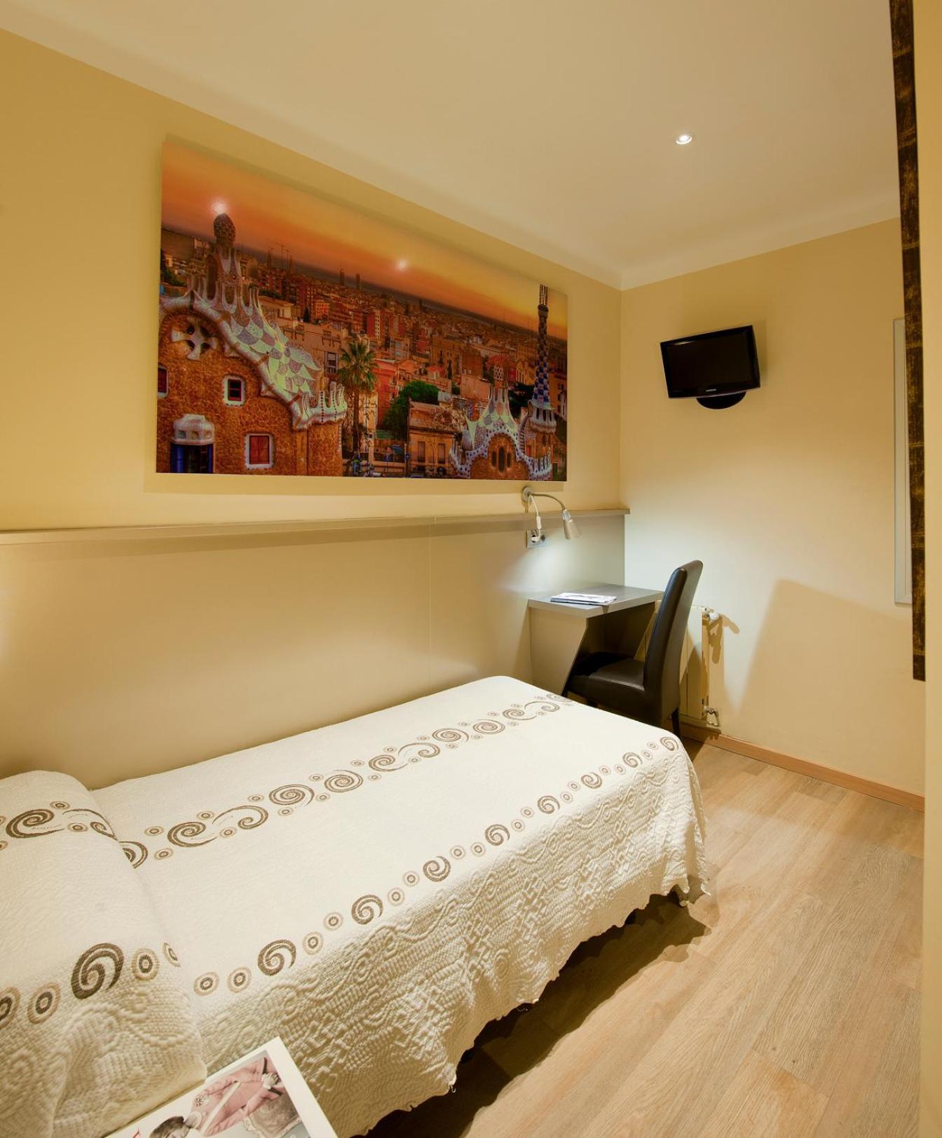 Single Room Private Bathroom