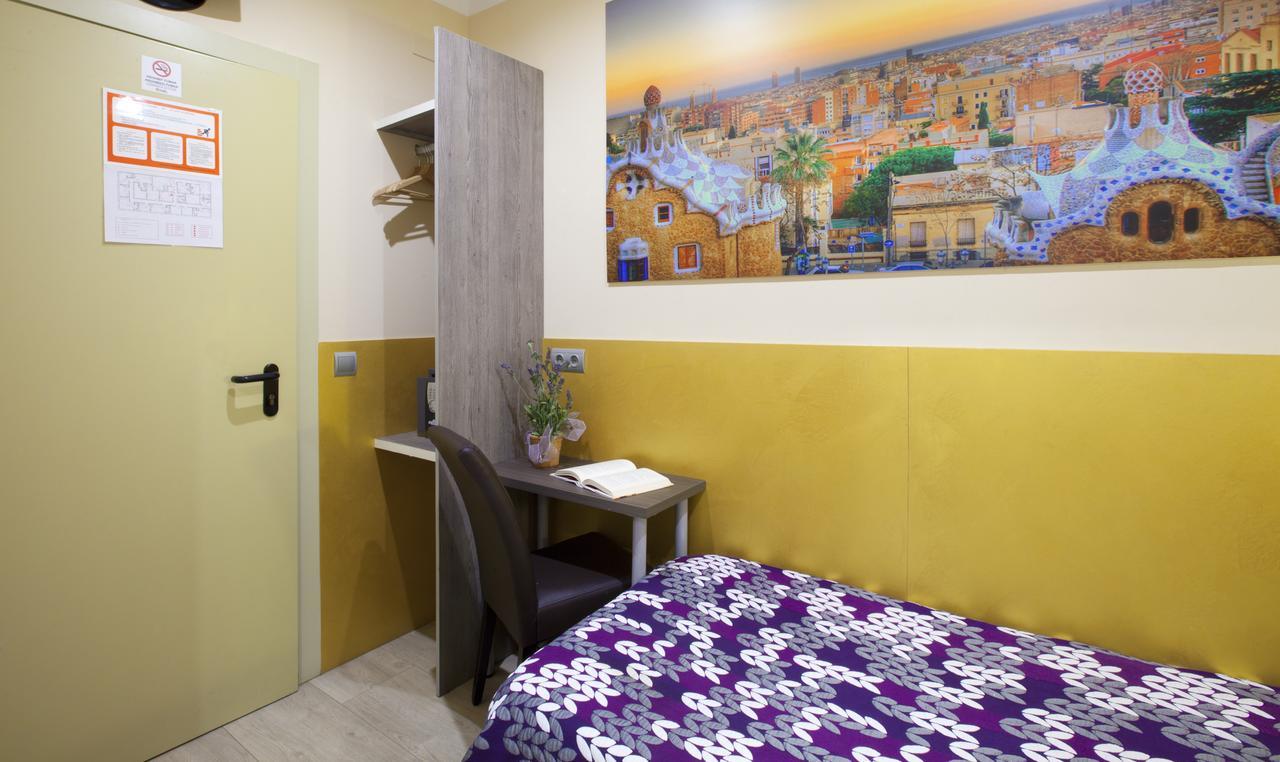 Single Room Private Bathroom