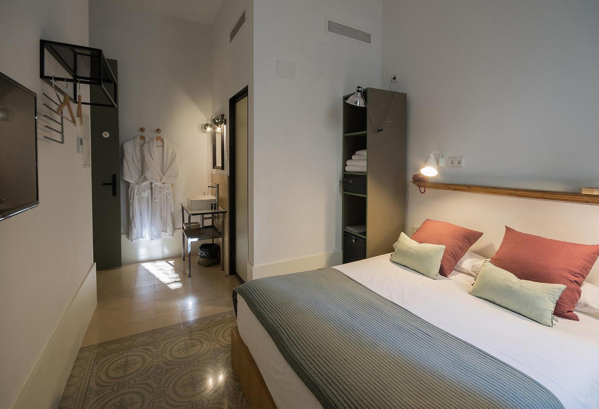 Interior Double Room without a view