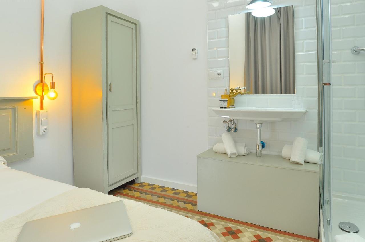 Economy Double or Twin Room