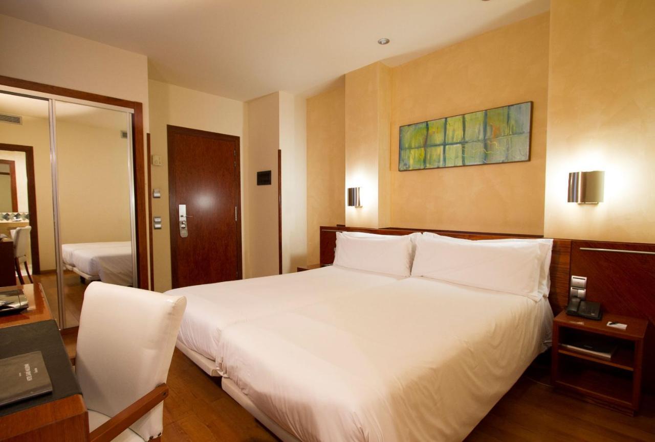 Double or Twin Room,1156128249:JPEG