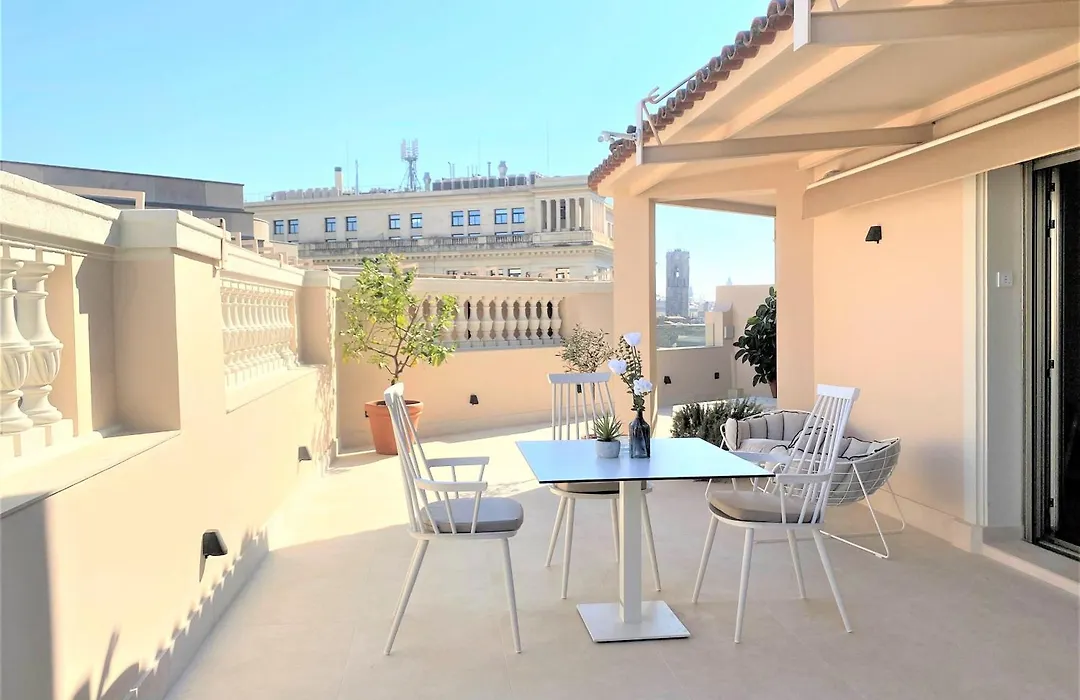 Lamaro Hotel-1
