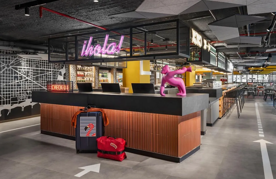 Moxy Barcelona-1