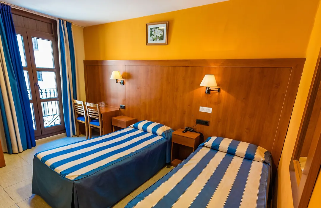 Hotel Canton-1