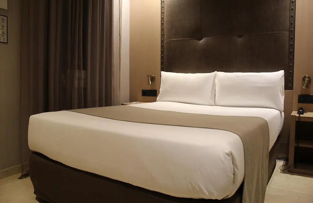 Gran Hotel Barcino 4 Sup-1