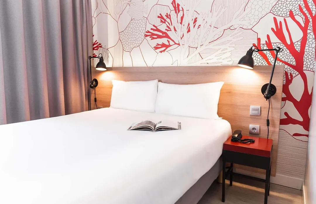 Ibis Styles Barcelona City Bogatell-1