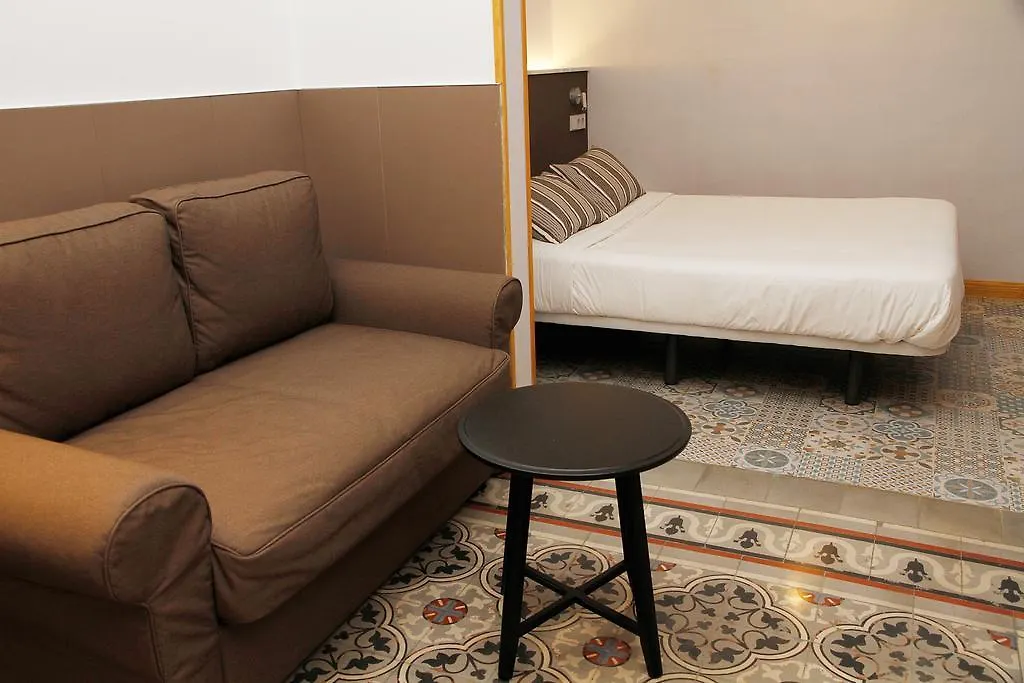Bcn Home Guest House-1