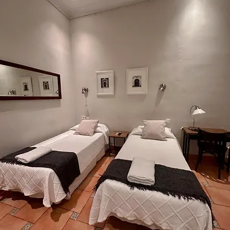 Casa Consell Gran Via, Guest House-3