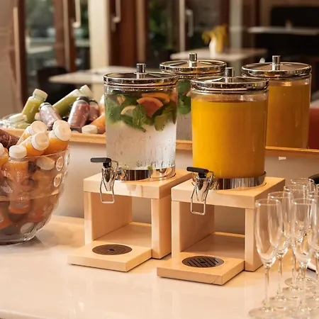 Hotel Regina Barcelona-2