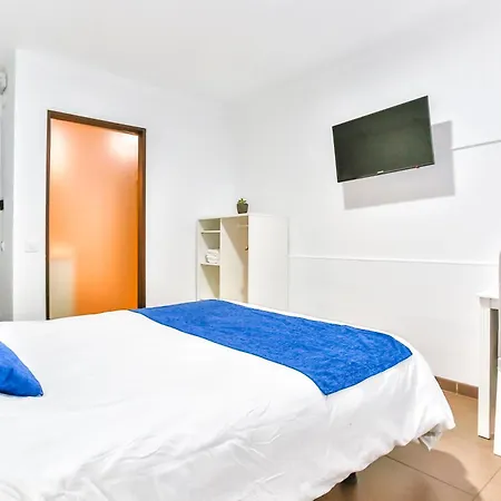 Laramond Barcelona Rooms-2