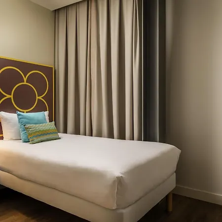Ibis Styles Barcelona Centre-3