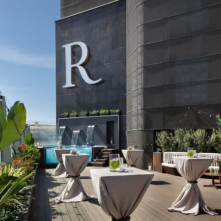 Renaissance Barcelona Hotel-3
