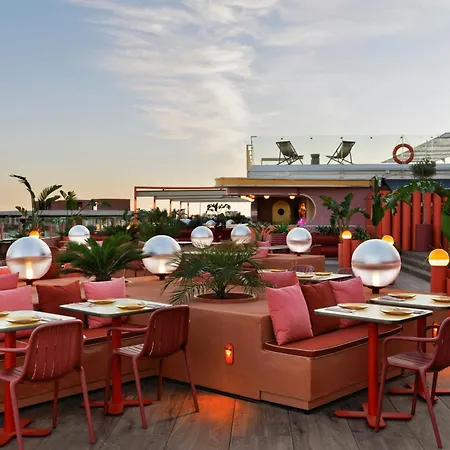 Moxy Barcelona-3